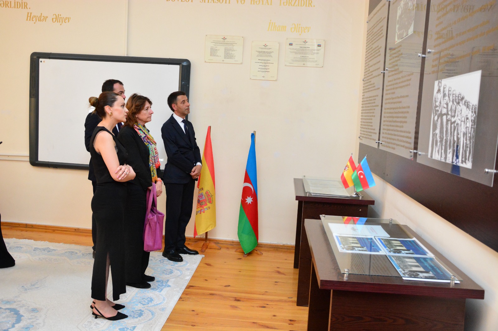 Gəncədə tarixlə diplomatiyanın görüşü