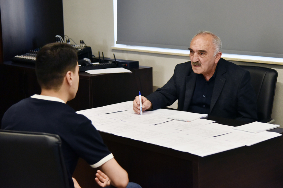 Gənclərə fotoqrafiya üzrə təlim kursu keçirilir