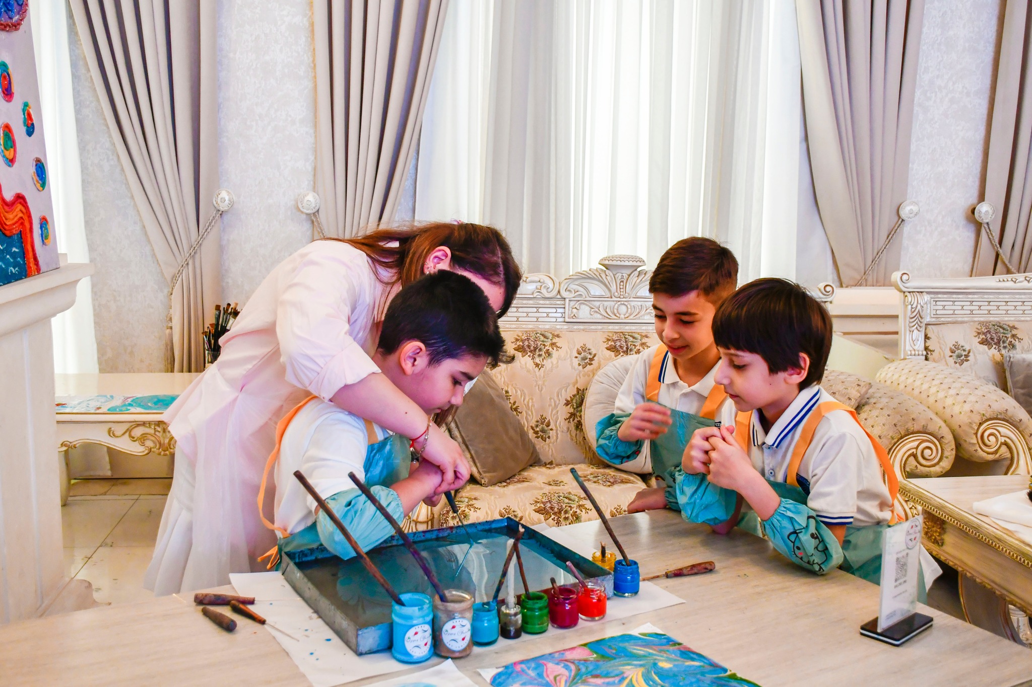 Gənclərin dünyasında süni zəkanın imkanları müzakirə olunub