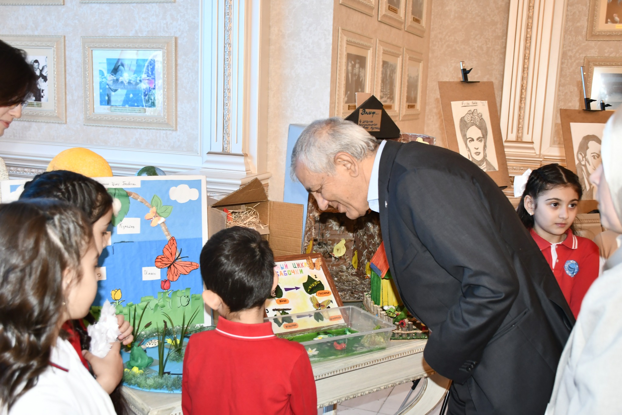 Gənclərin dünyasında süni zəkanın imkanları müzakirə olunub