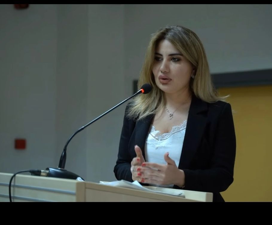 Gənclərin ixtisas dilemması: Kim olmaq istəyirsən? 