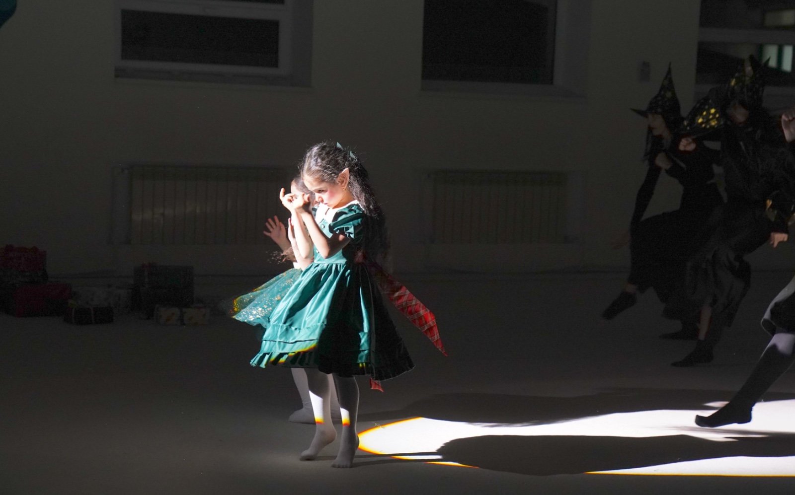 Gimnastika məktəbində "Elf diyarı" adlı tədbir keçirilib