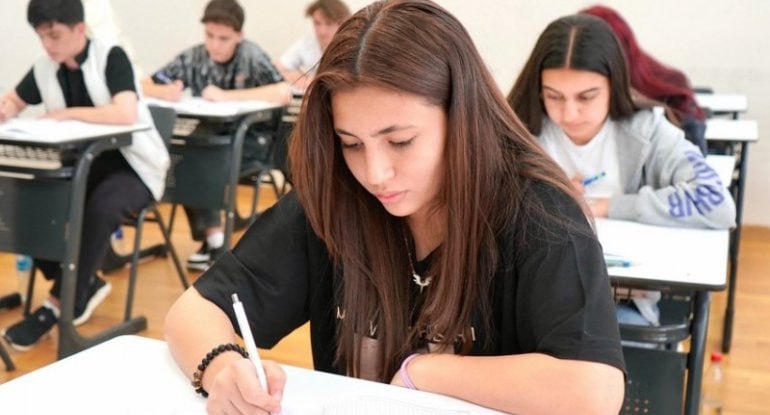 Hansı ali məktəblərin qəbul planı tam dolub? – SİYAHI 