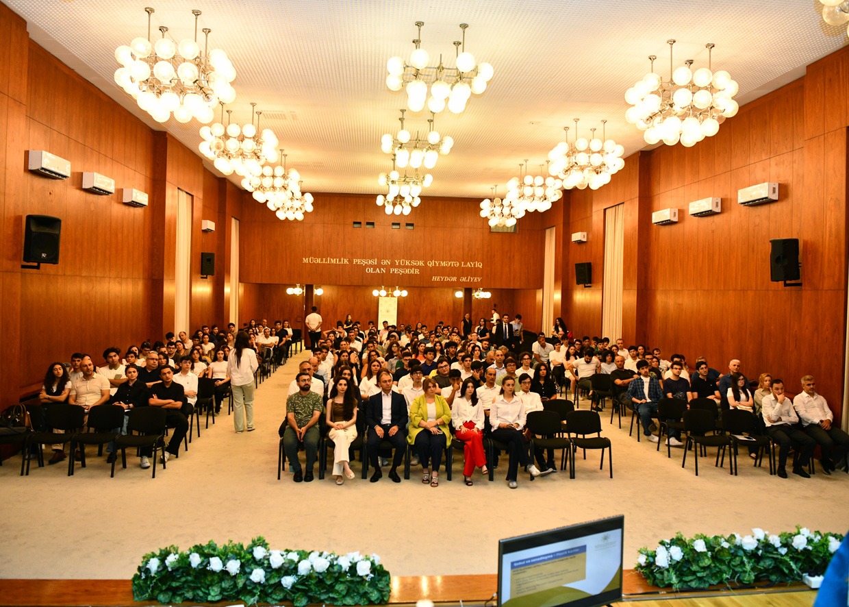 “Harvard, Stanford, Oksford...” – Nüfuzlu universitetlərdə təhsil alacaq gənclərlə görüş 