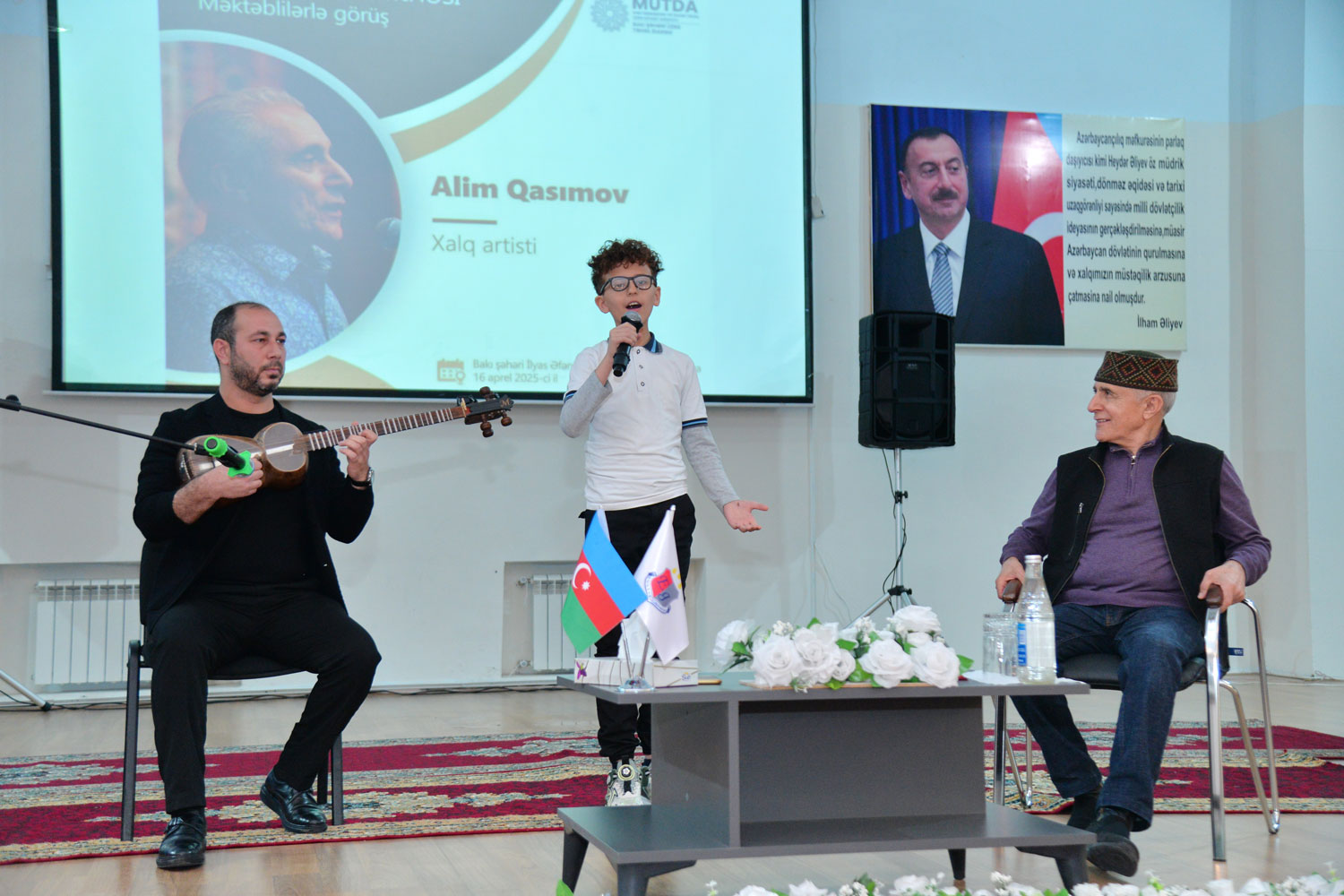 “Hər çıxışım mənim üçün bir imtahandır” – Xalq artisti Alim Qasımov