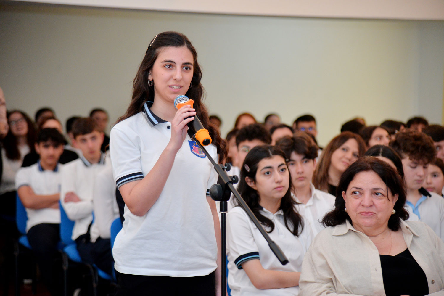 “Hər çıxışım mənim üçün bir imtahandır” – Xalq artisti Alim Qasımov