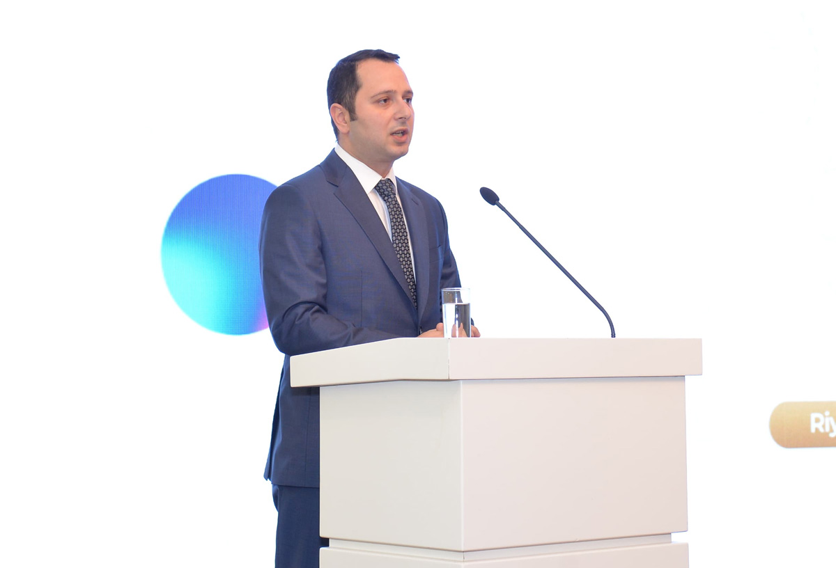 “Heydər Əliyev Fondunun fəaliyyətində əsas istiqamətlərdən biri təhsil sahəsidir” – Cəmil Əliyev 