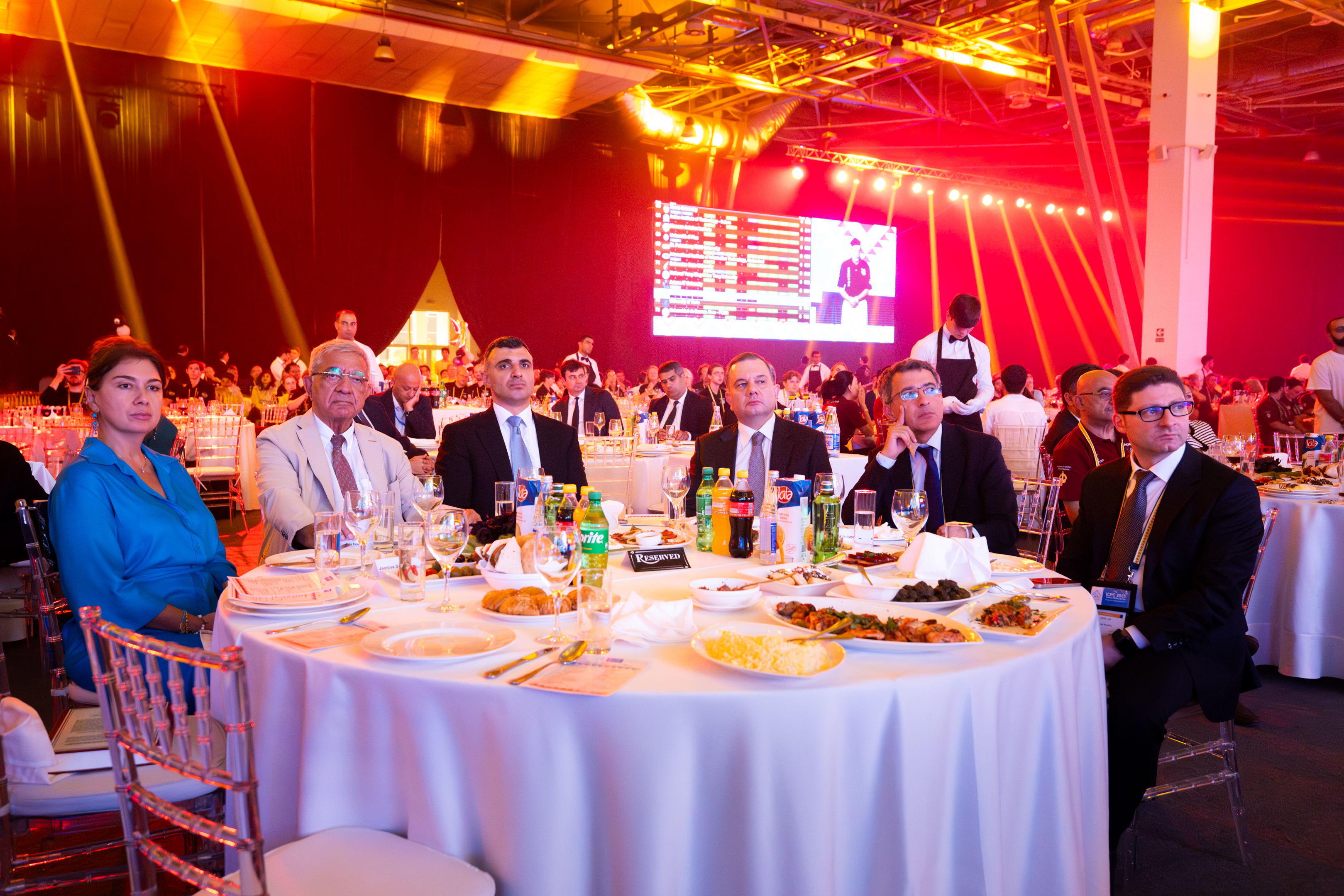 ICPC dünya finalının bağlanış və mükafatlandırılma mərasimi keçirilib