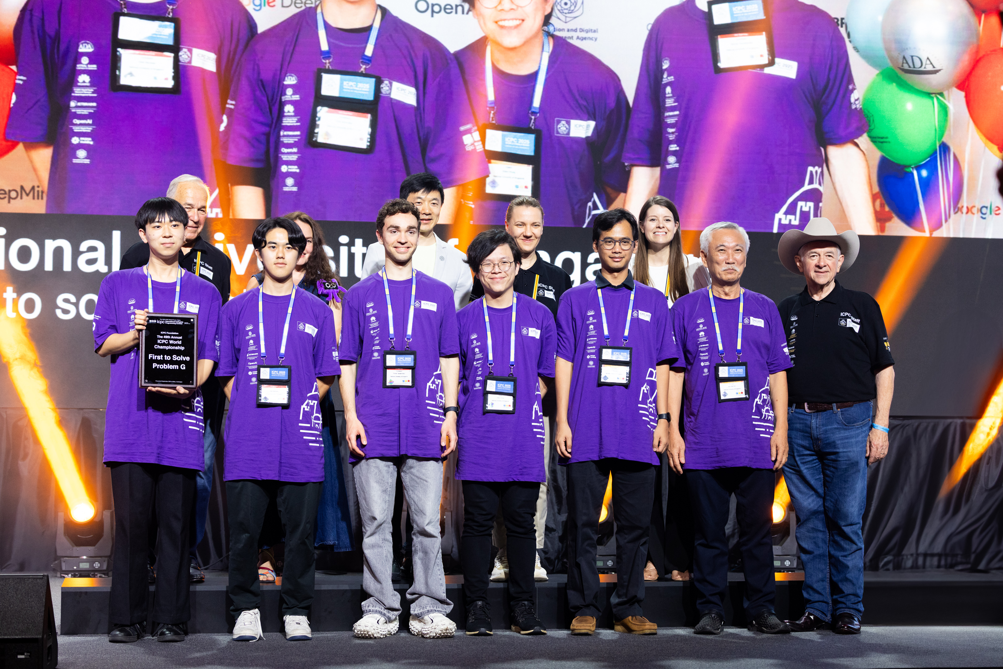 ICPC dünya finalının bağlanış və mükafatlandırılma mərasimi keçirilib