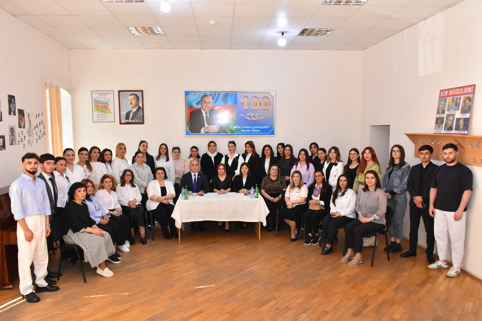 İctimai Şuranın təşəbbüsü ilə Autizm Maarifləndirmə Günü münasibətilə tədbir keçirilib