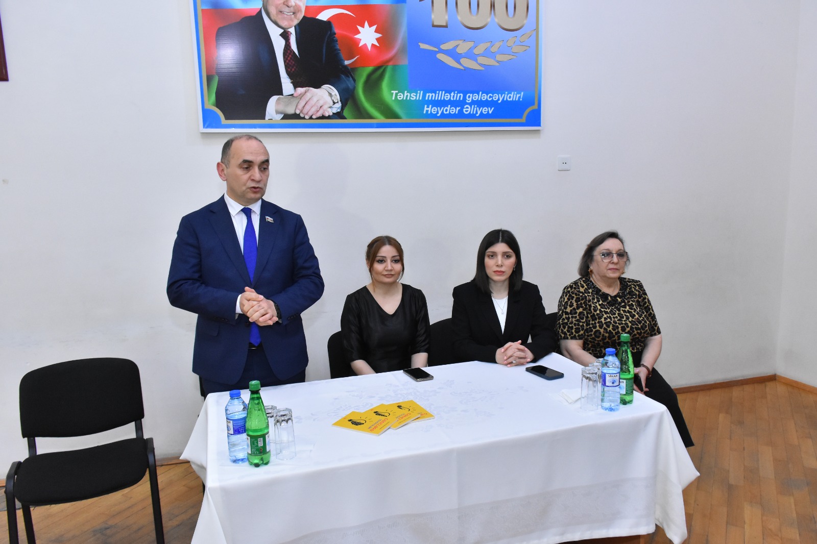 İctimai Şuranın təşəbbüsü ilə Autizm Maarifləndirmə Günü münasibətilə tədbir keçirilib