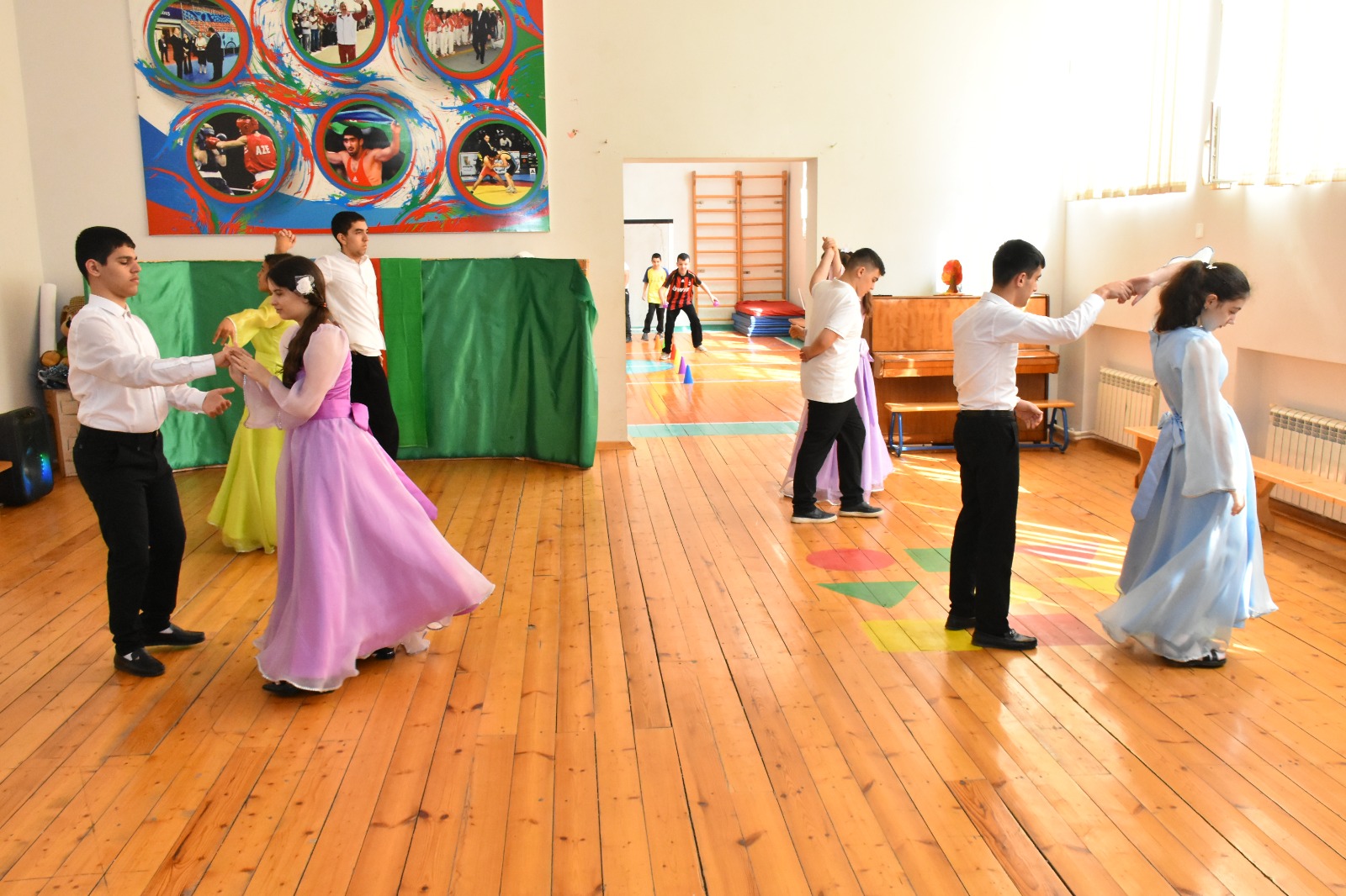 İctimai Şuranın təşəbbüsü ilə Autizm Maarifləndirmə Günü münasibətilə tədbir keçirilib