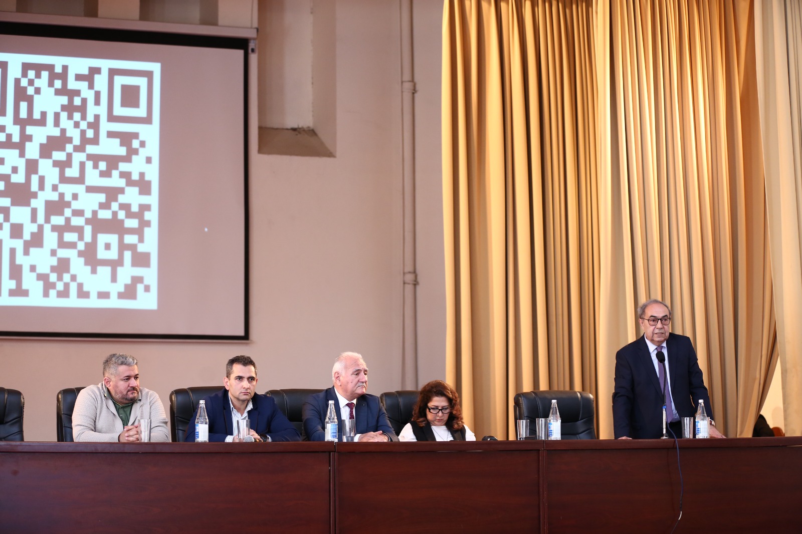 İctimai Şuranın üzvləri ADPU-da tələbələr ilə görüşüblər 