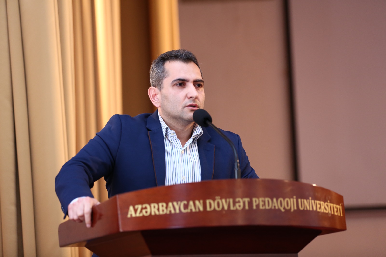 İctimai Şuranın üzvləri ADPU-da tələbələr ilə görüşüblər