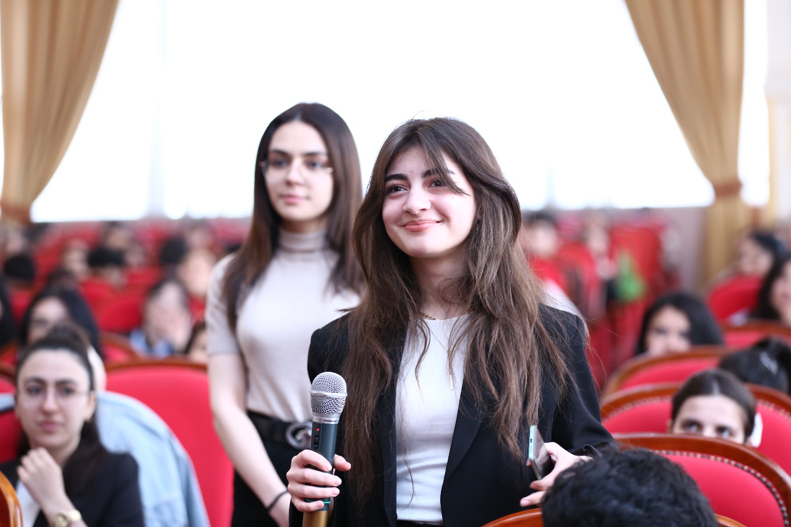 İctimai Şuranın üzvləri ADPU-da tələbələr ilə görüşüblər