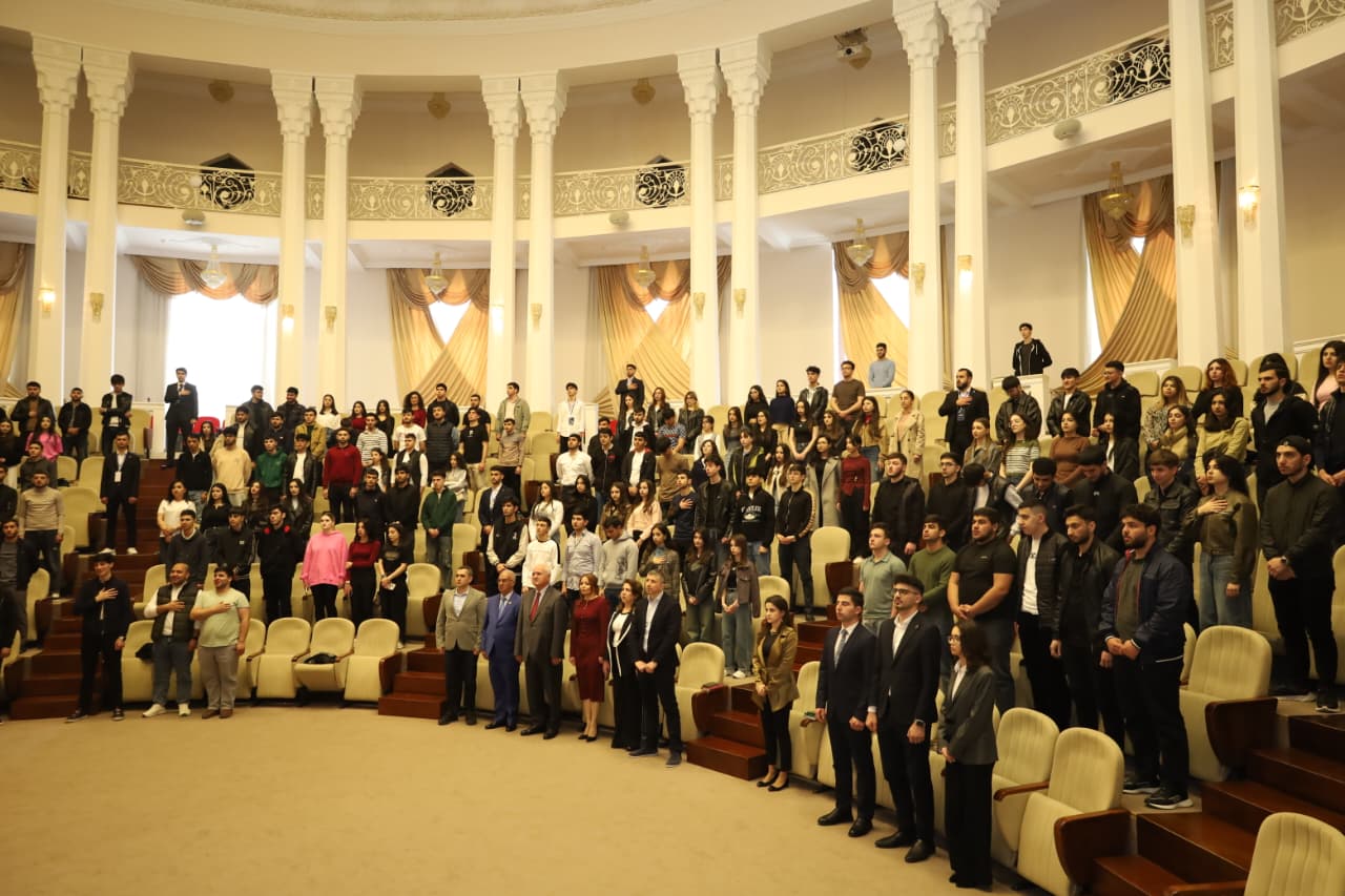 İctimai Şuranın üzvləri AzTU-da tələbələrlə görüşüblər