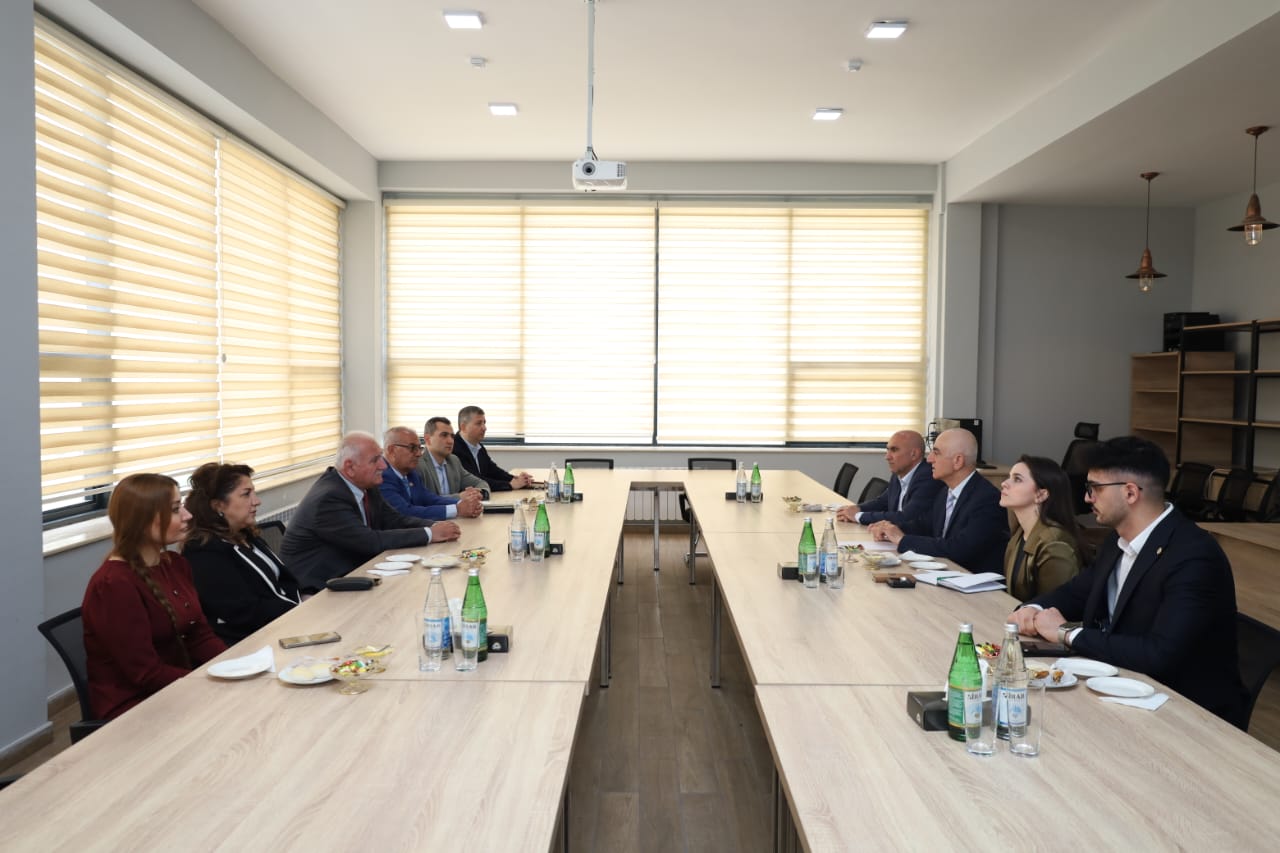 İctimai Şuranın üzvləri AzTU-da tələbələrlə görüşüblər