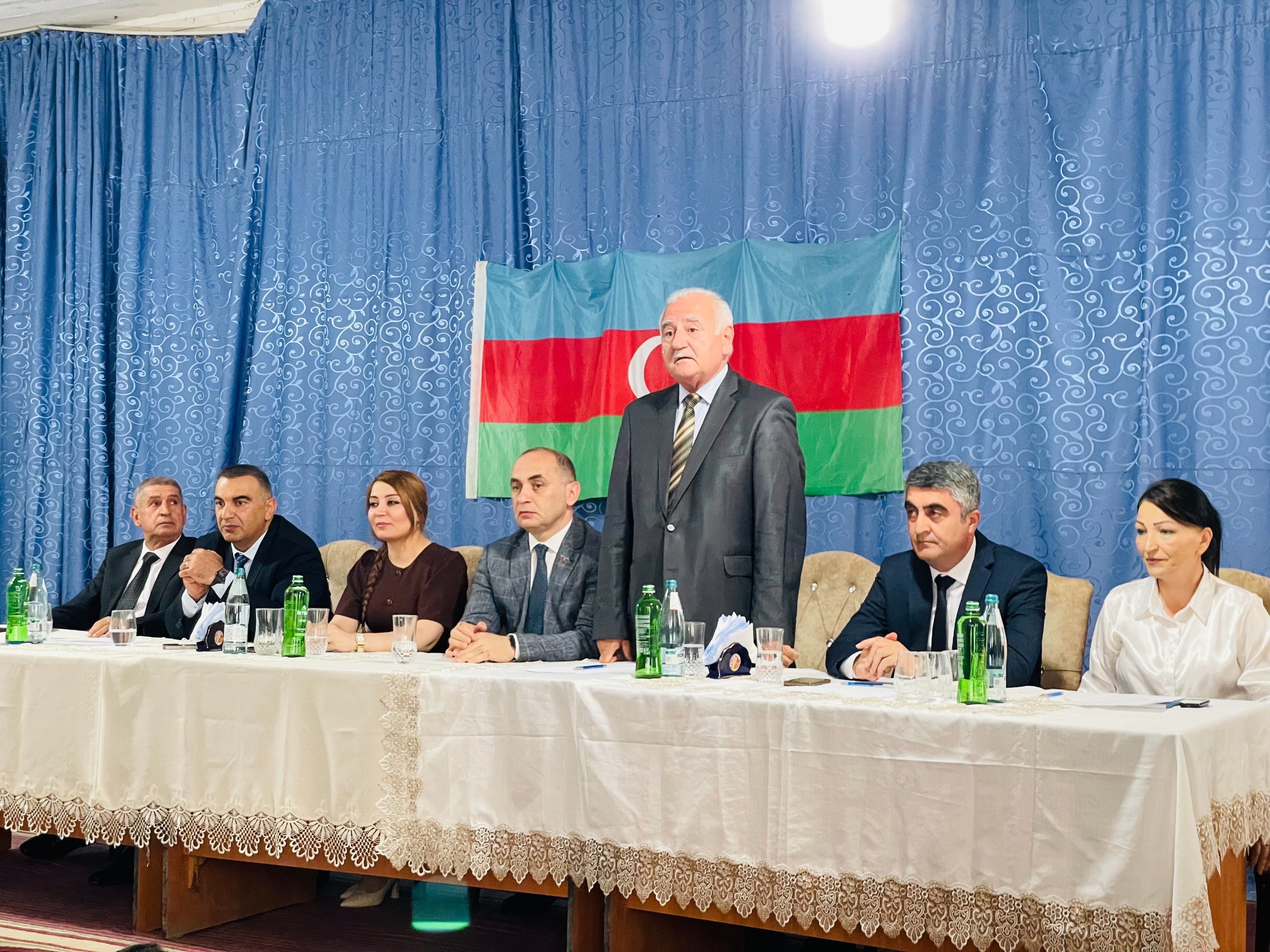 İctimai Şuranın üzvləri müəllim və şagirdlərlə görüşüblər