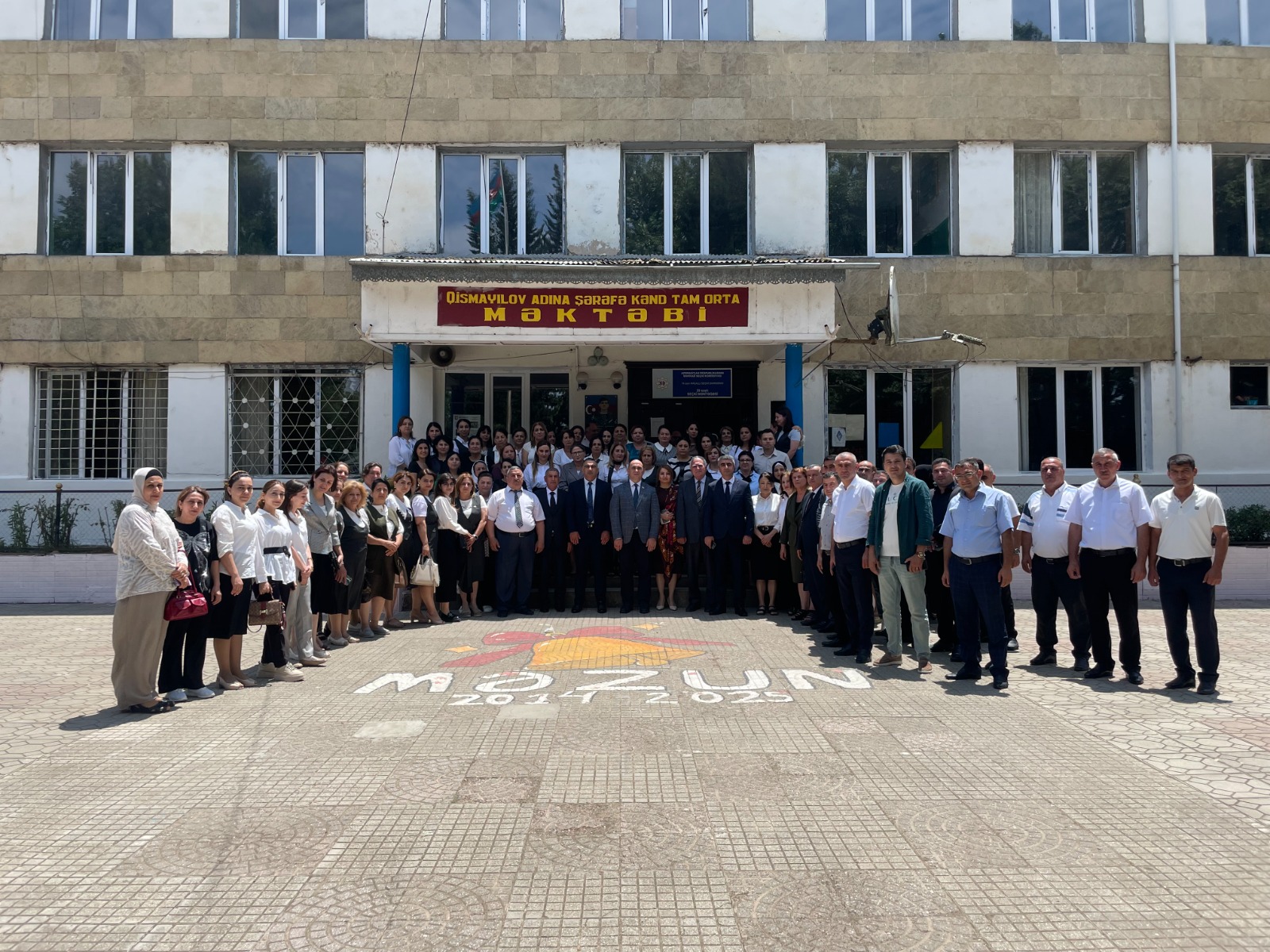 İctimai Şuranın üzvləri müəllim və şagirdlərlə görüşüblər