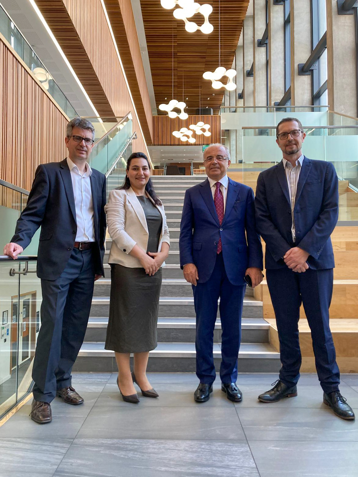 İdman Akademiyası ilə Koventri Universiteti arasında yeni birgə proqramlar müzakirə edilib