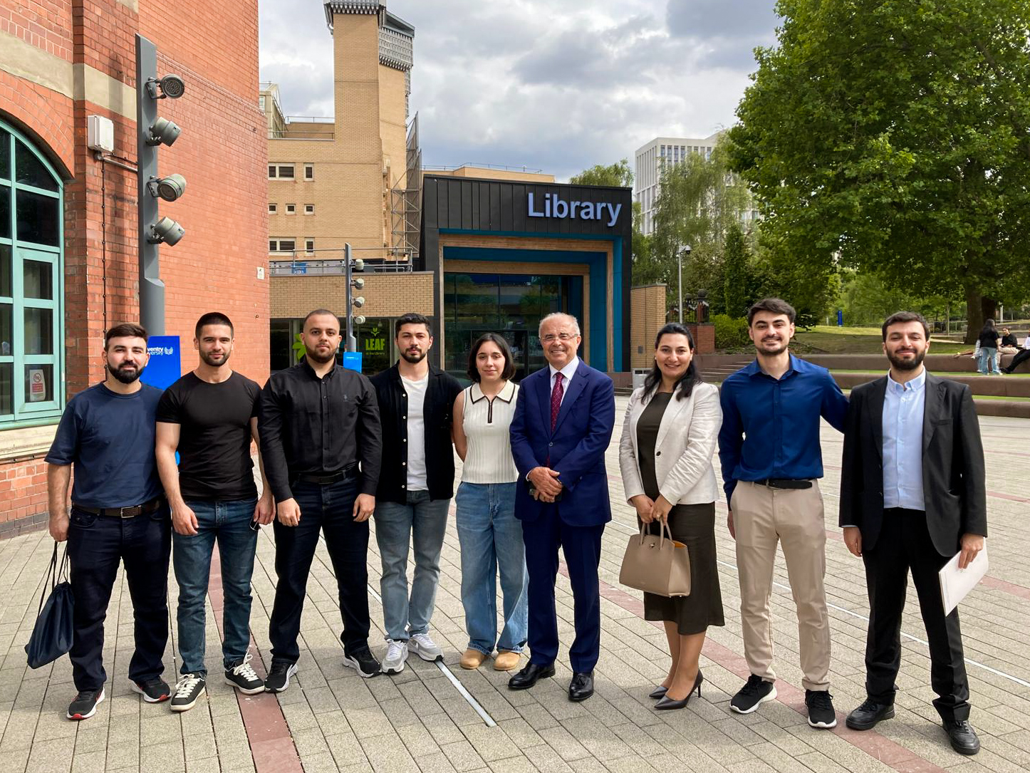 İdman Akademiyası ilə Koventri Universiteti arasında yeni birgə proqramlar müzakirə edilib