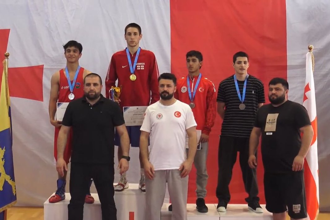 İdmançımız beynəlxalq yarışda medal qazanıb