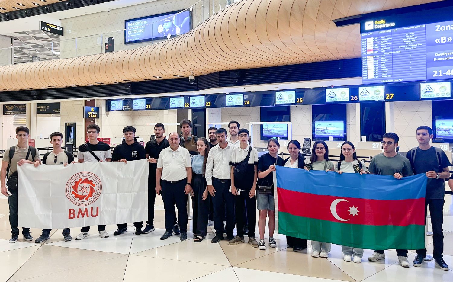 İDP çərçivəsində Çində oxuyacaq BMU tələbələri Pekin şəhərindədirlər 