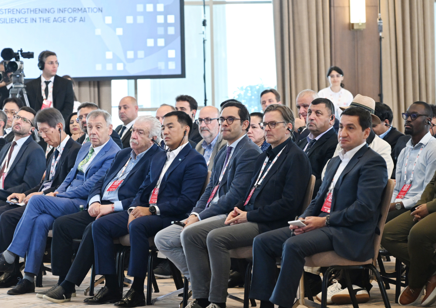 III Şuşa Qlobal Media Forumunun iştirakçıları ilə görüş keçirilib