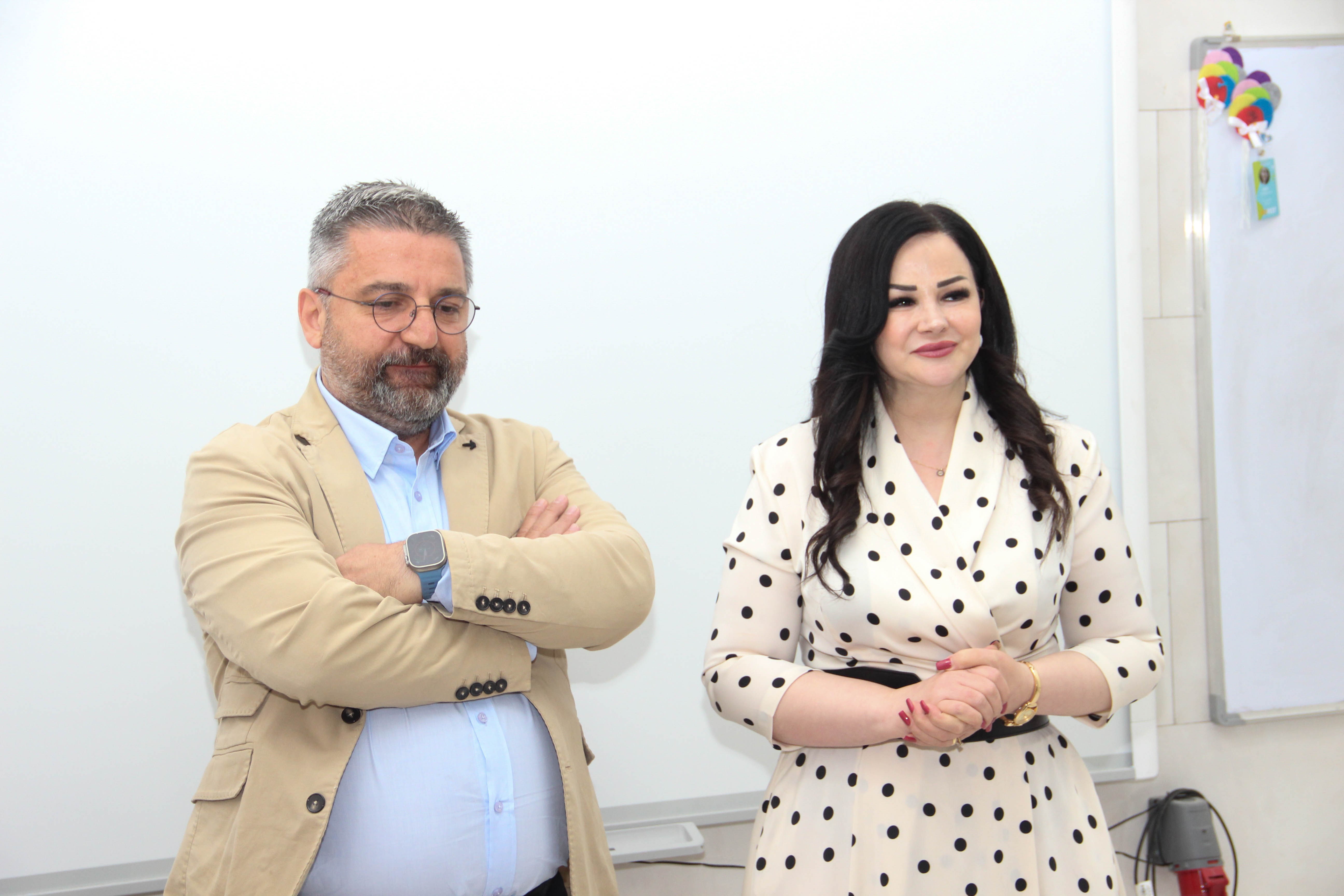 İkili diplom proqramının məzunları ilə görüşlər keçirilir