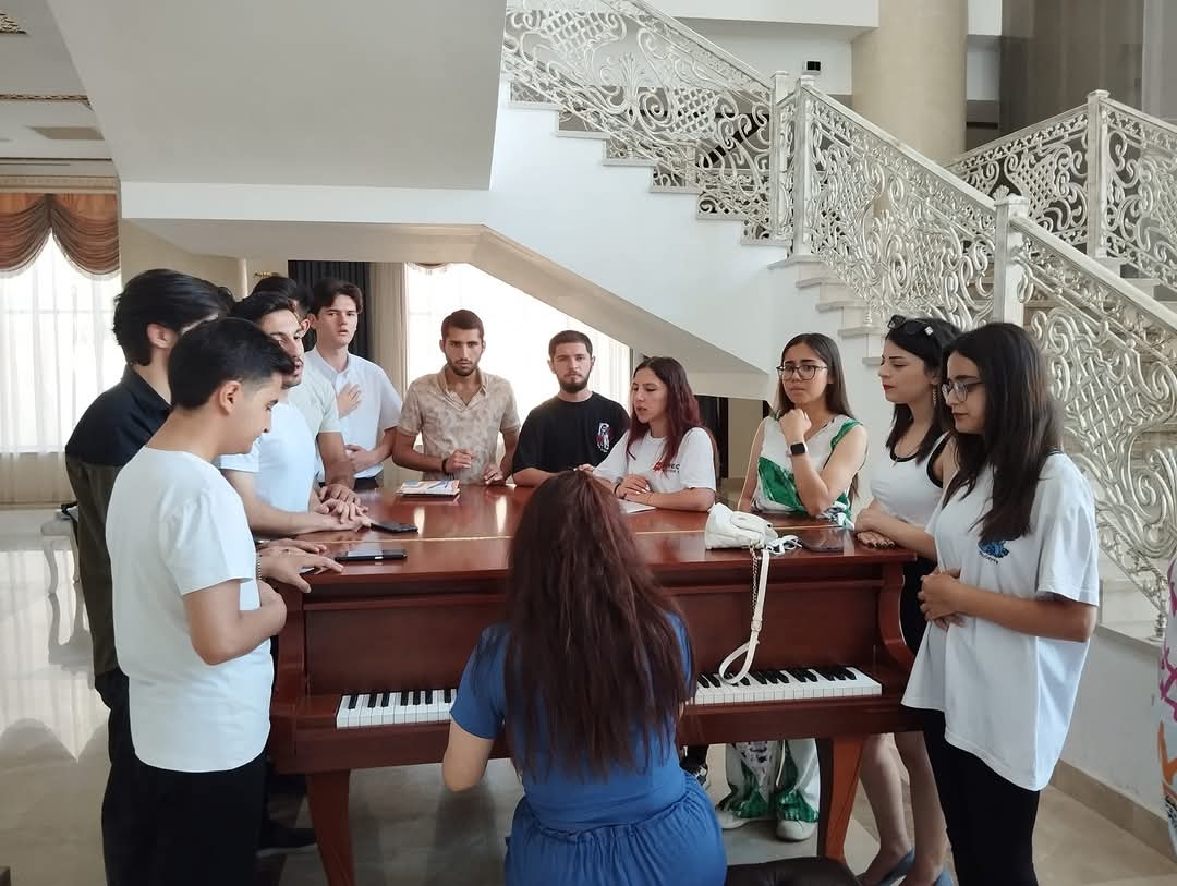 “İkinci nəfəs”lə püxtələşənlər – İstedadlar aktyorluq bacarıqlarını inkişaf etdirirlər 