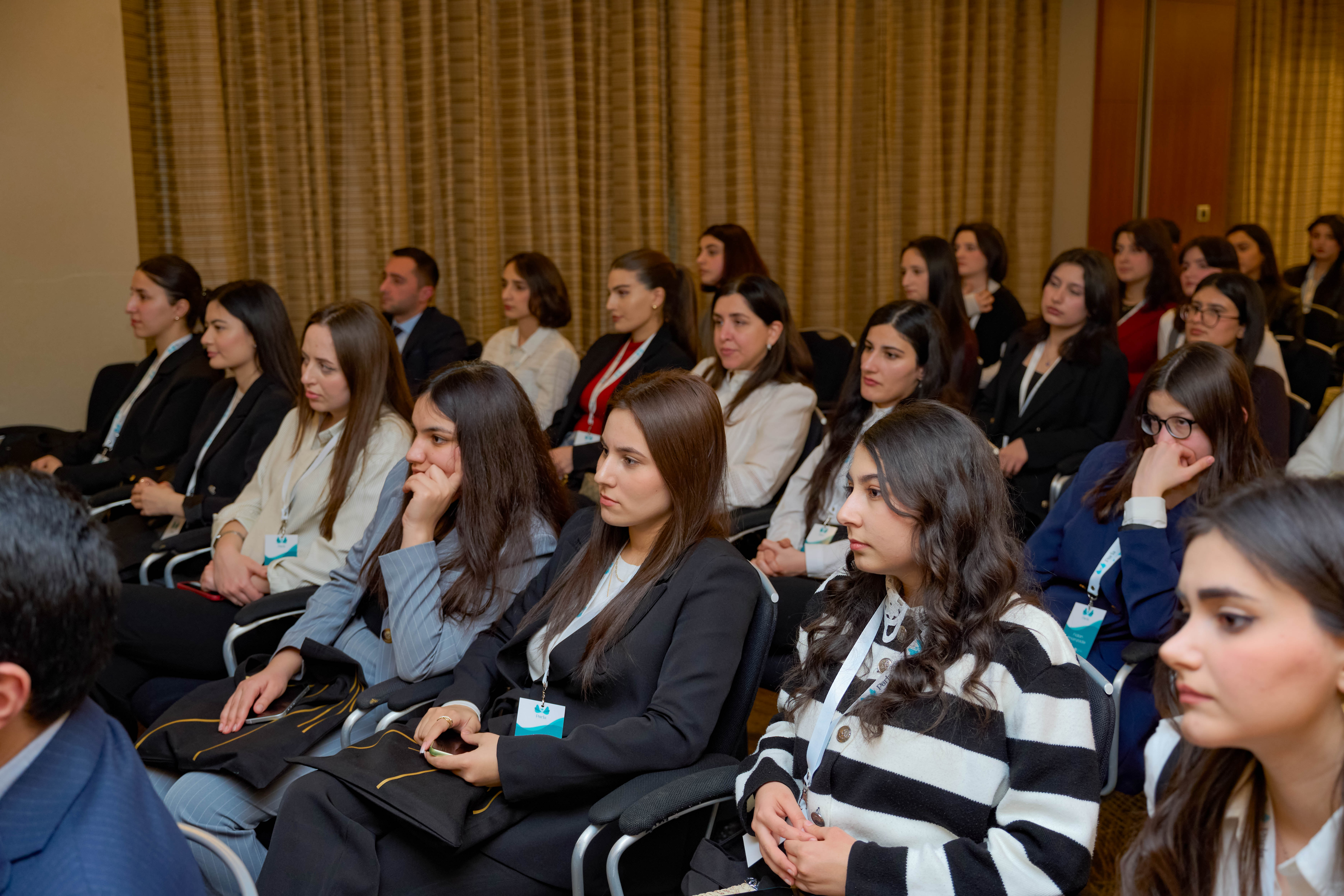 İkinci “Parla” təqaüd və inkişaf proqramının açılış mərasimi keçirilib