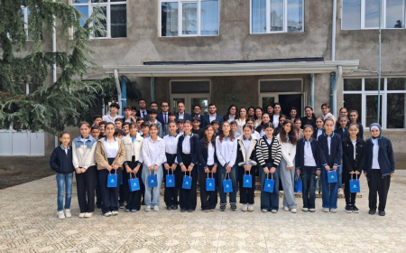 “İnternetdən təhlükəsiz istifadə bacarıqları” layihəsinə başlanılıb