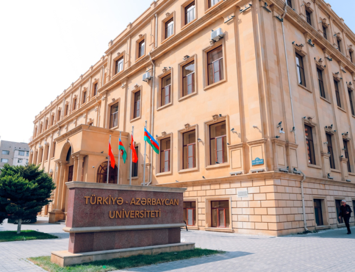 TAU-da azərbaycanlı müəllimlər də dərs keçəcəklər 