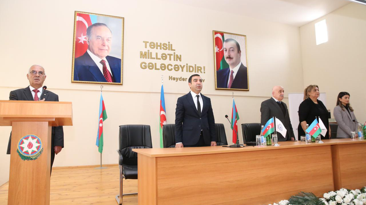 ETİHİ tərəfindən Gəncədə tələbələrlə maarifləndirici görüş keçirilib