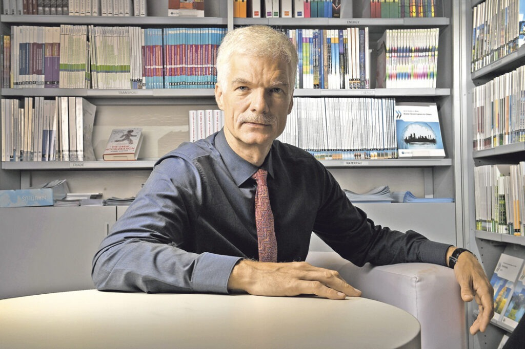 Ali təhsildə imkan bərabərsizliyini necə aradan qaldırmaq olar? - Andreas Şleyxer