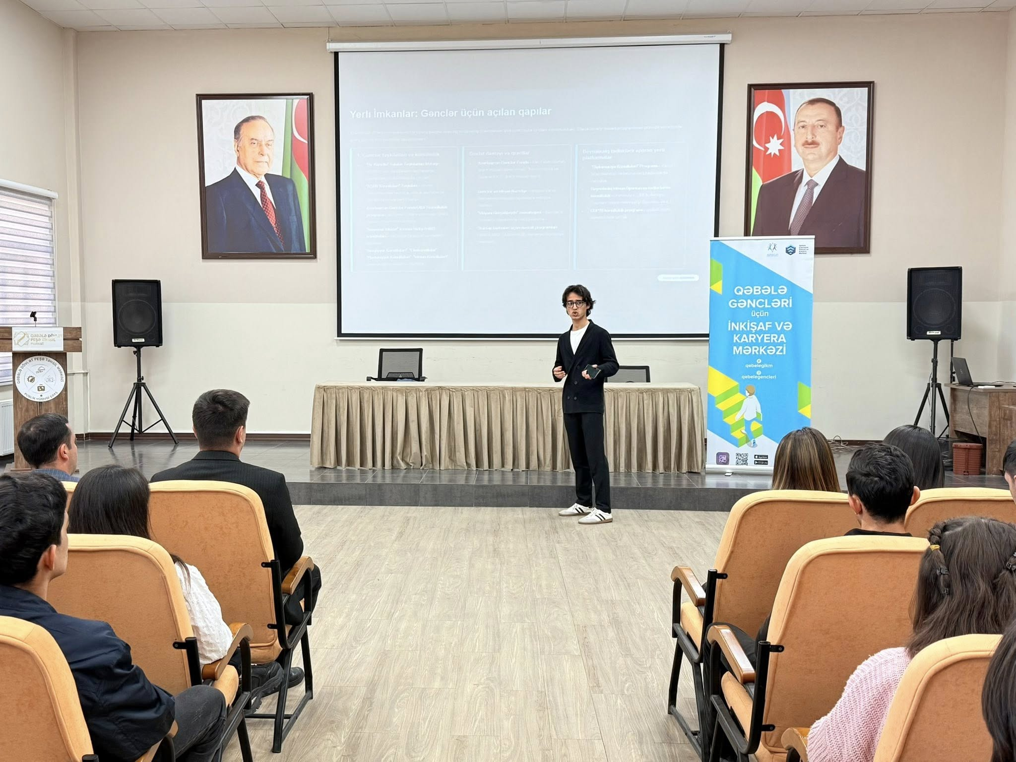 Qəbələdə peşə seçimi və inkişaf mövzusunda təlim keçirilib