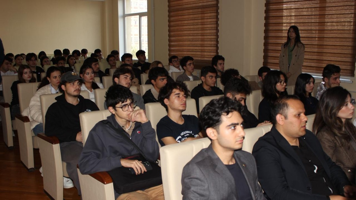 AzMİU-da ekoloji maarifləndirilmə ilə bağlı seminar keçirilib