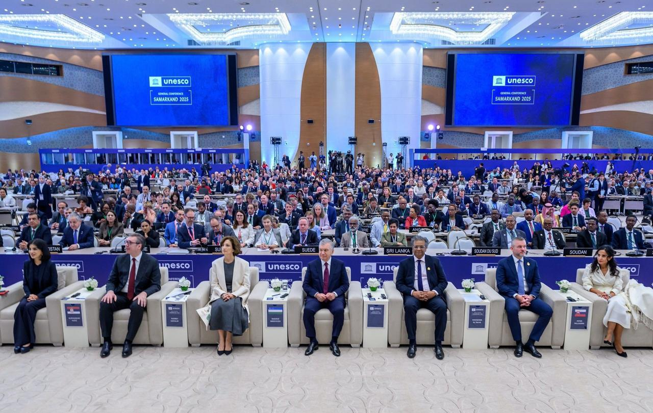 Nazirliyin nümayəndə heyəti UNESCO-nun Baş Konfransının 43-cü sessiyasında iştirak edir