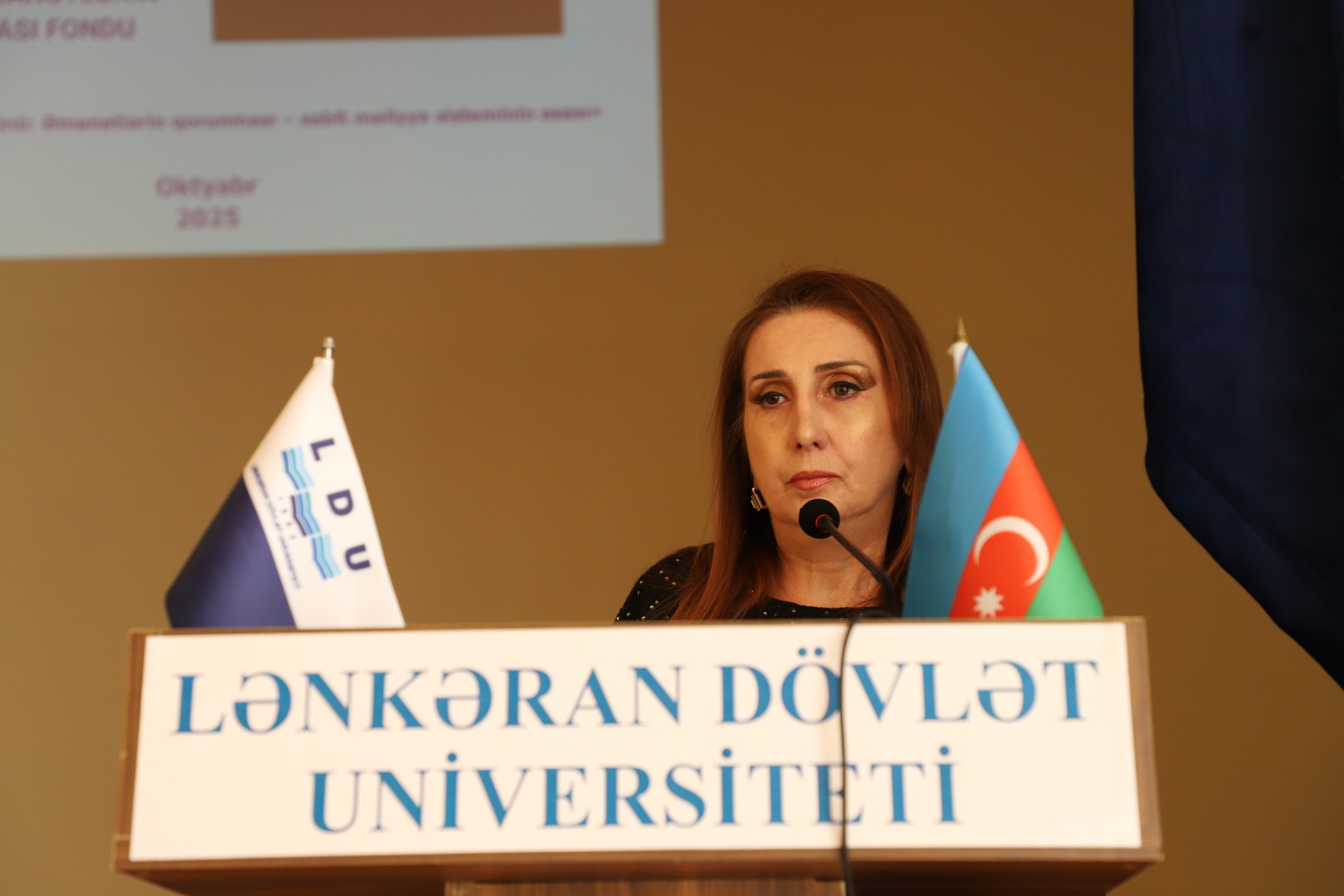 LDU-da iqtisadi mövzuda maarifləndirici tədbir keçirilib