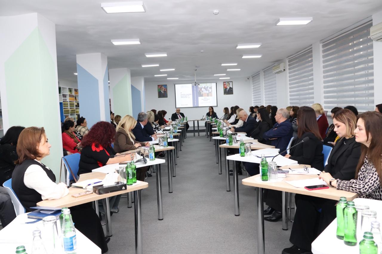 “İnklüziv müəllim: bacarıqlar və ehtiyaclar” mövzusunda sessiya keçirilib