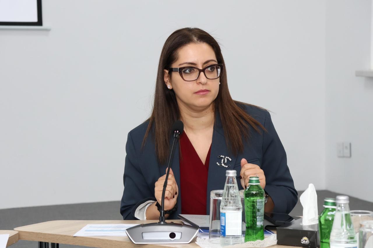 “İnklüziv müəllim: bacarıqlar və ehtiyaclar” mövzusunda sessiya keçirilib