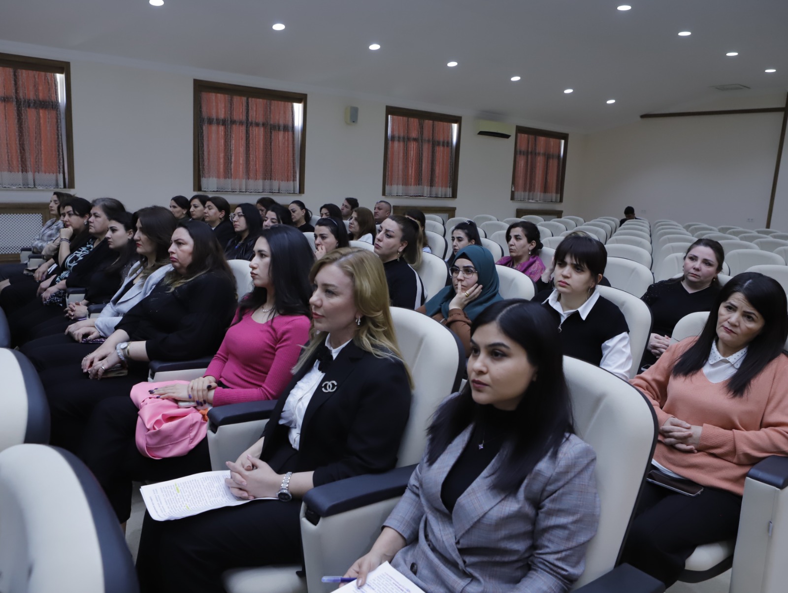 "İnklüzivliyə doğru növbəti addım” mövzusunda görüş keçirilib