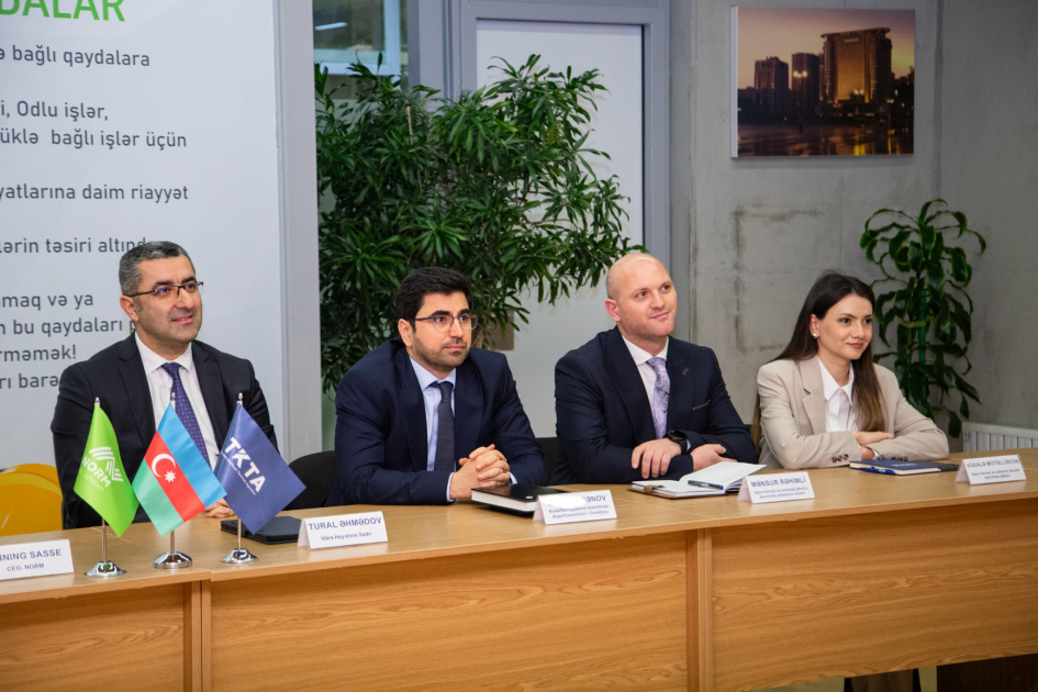 İnşaat ustalarına peşə ixtisasını təsdiqləyən sənədlər təqdim edilib