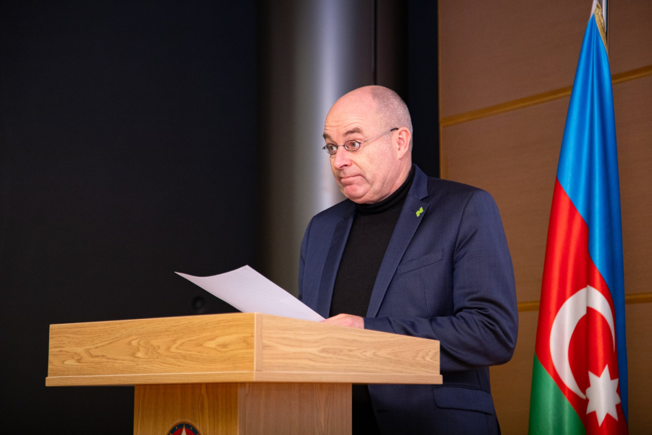 İnşaat ustalarına peşə ixtisasını təsdiqləyən sənədlər təqdim edilib