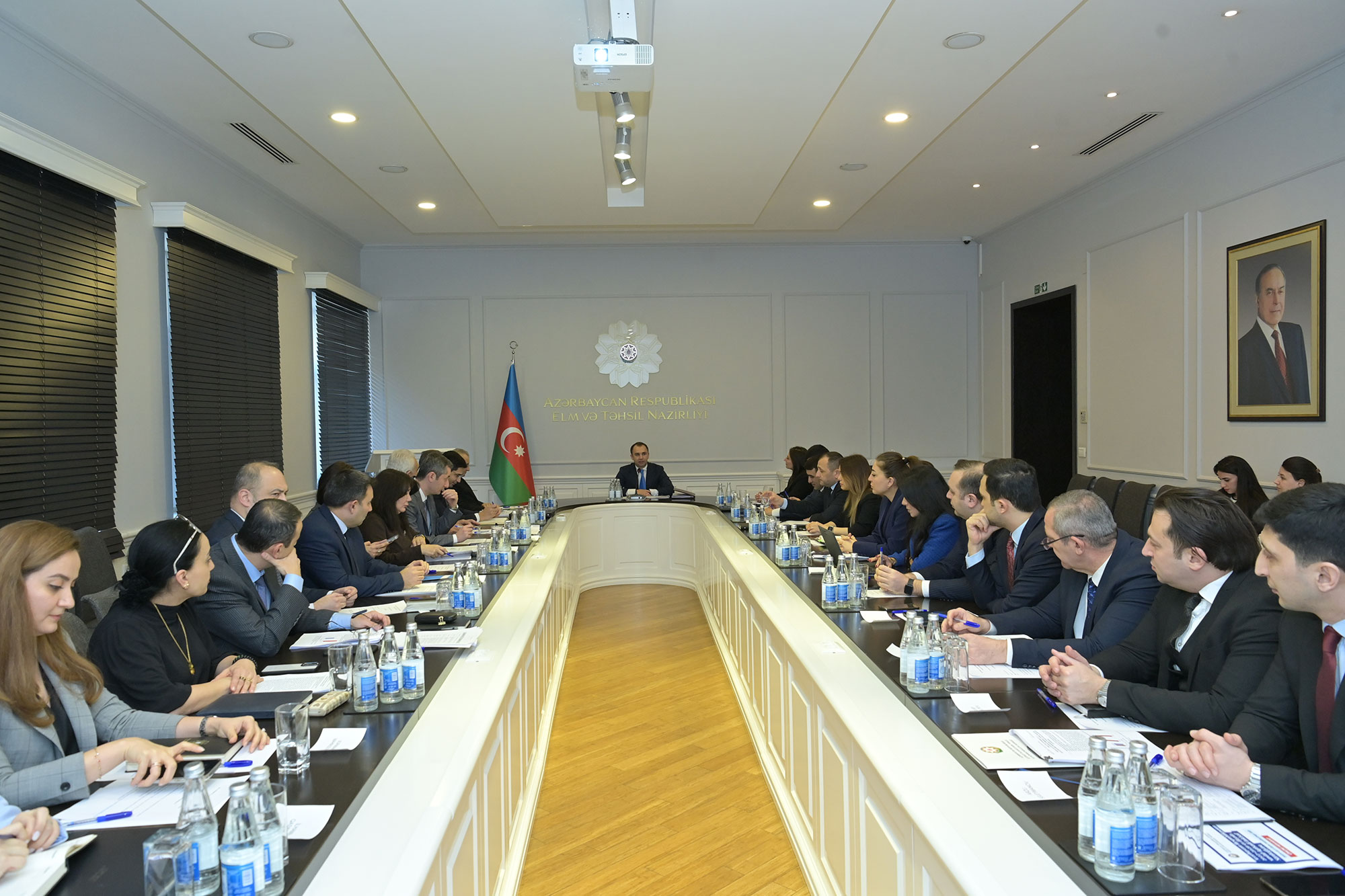 “İnsan kapitalı və təhsil” üzrə İşçi qrupunda 2024-cü ilin yekunları müzakirə olunub 