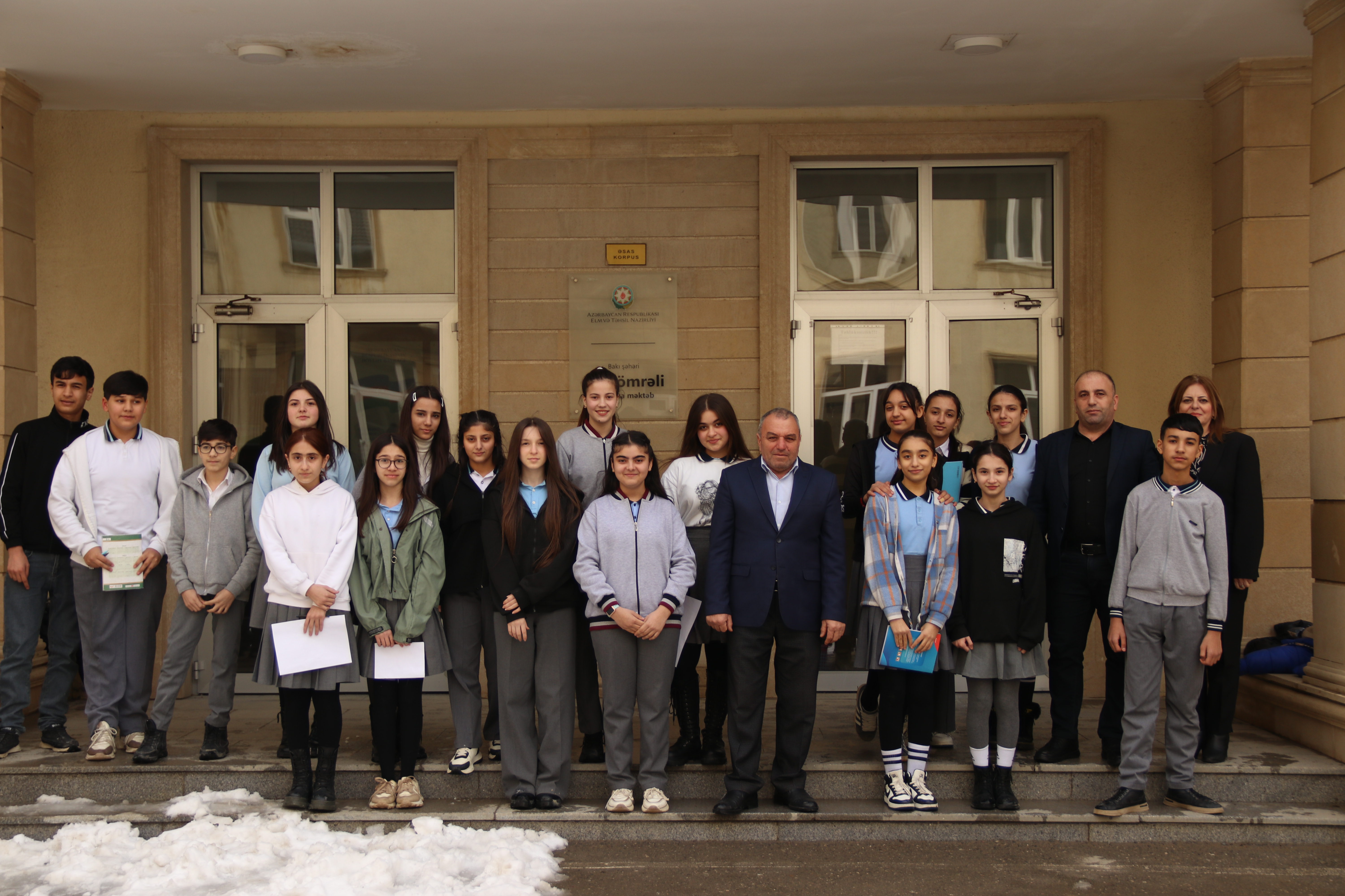 “İnteraktiv biologiya” layihəsi uğurla yekunlaşıb 