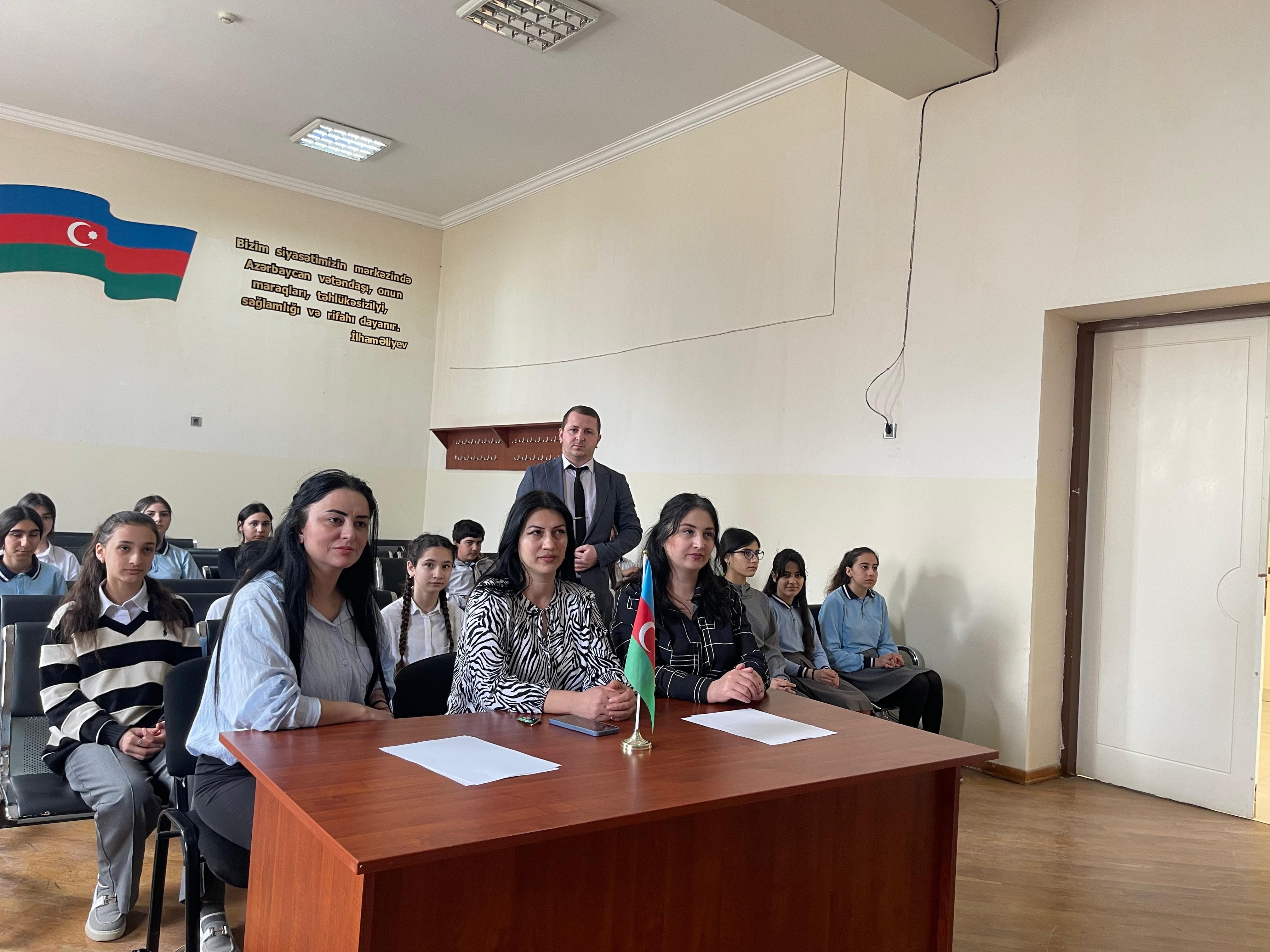 “İnteraktiv biologiya” layihəsi uğurla yekunlaşıb