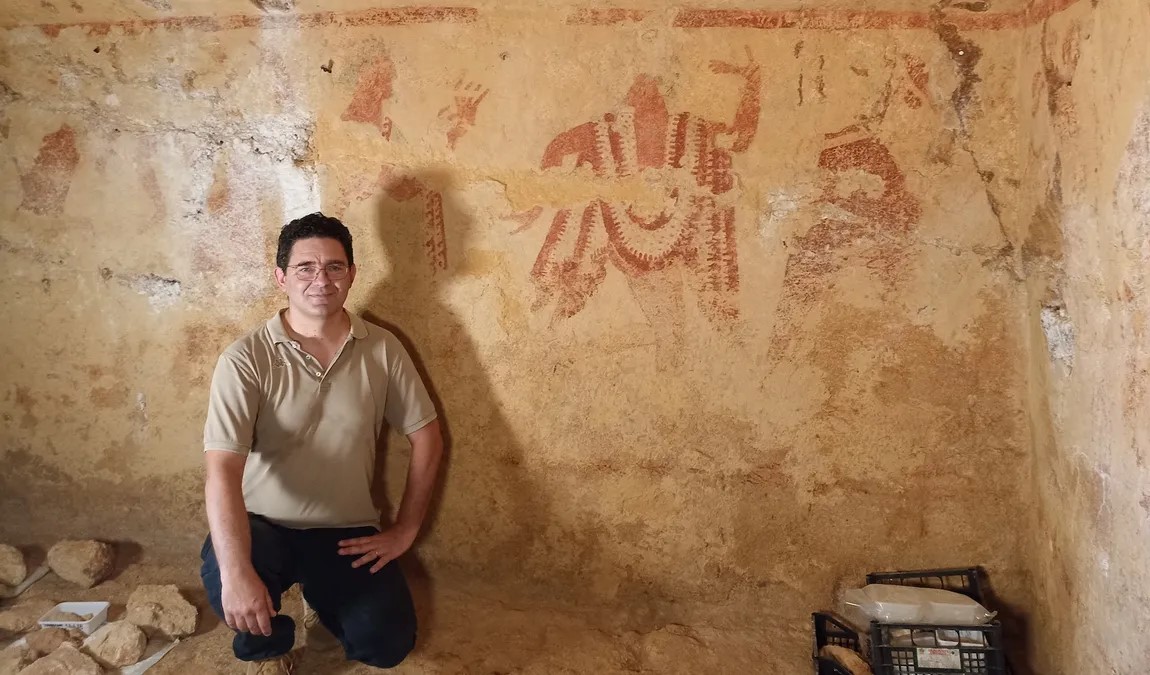 İtaliyada 2500 illik nadir metallurgiya səhnəsi təsvir edilən freskalar tapılıb