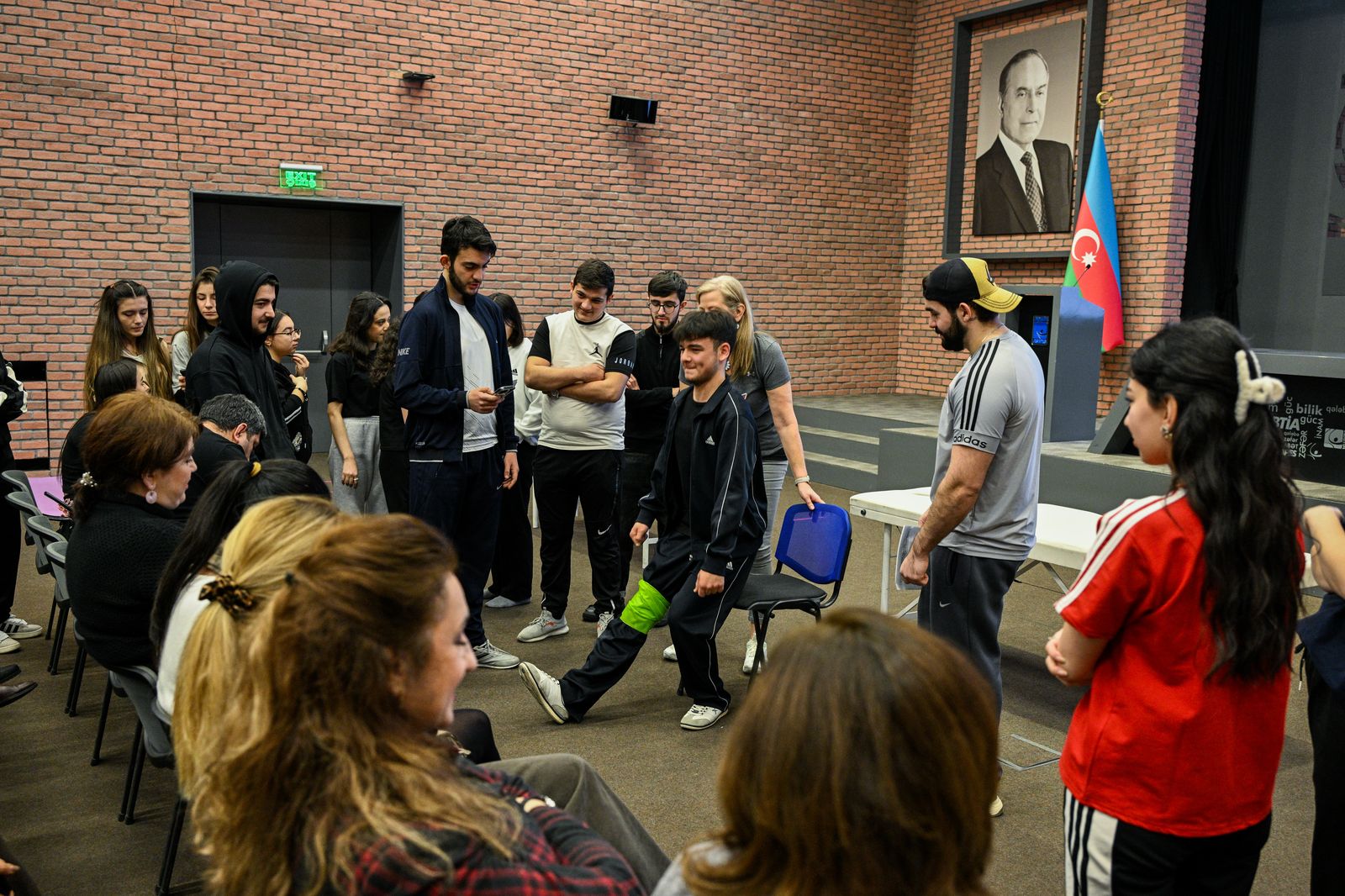Karlov Universitetinin departament rəhbəri Azərbaycan İdman Akademiyasında tədrisə başlayıb