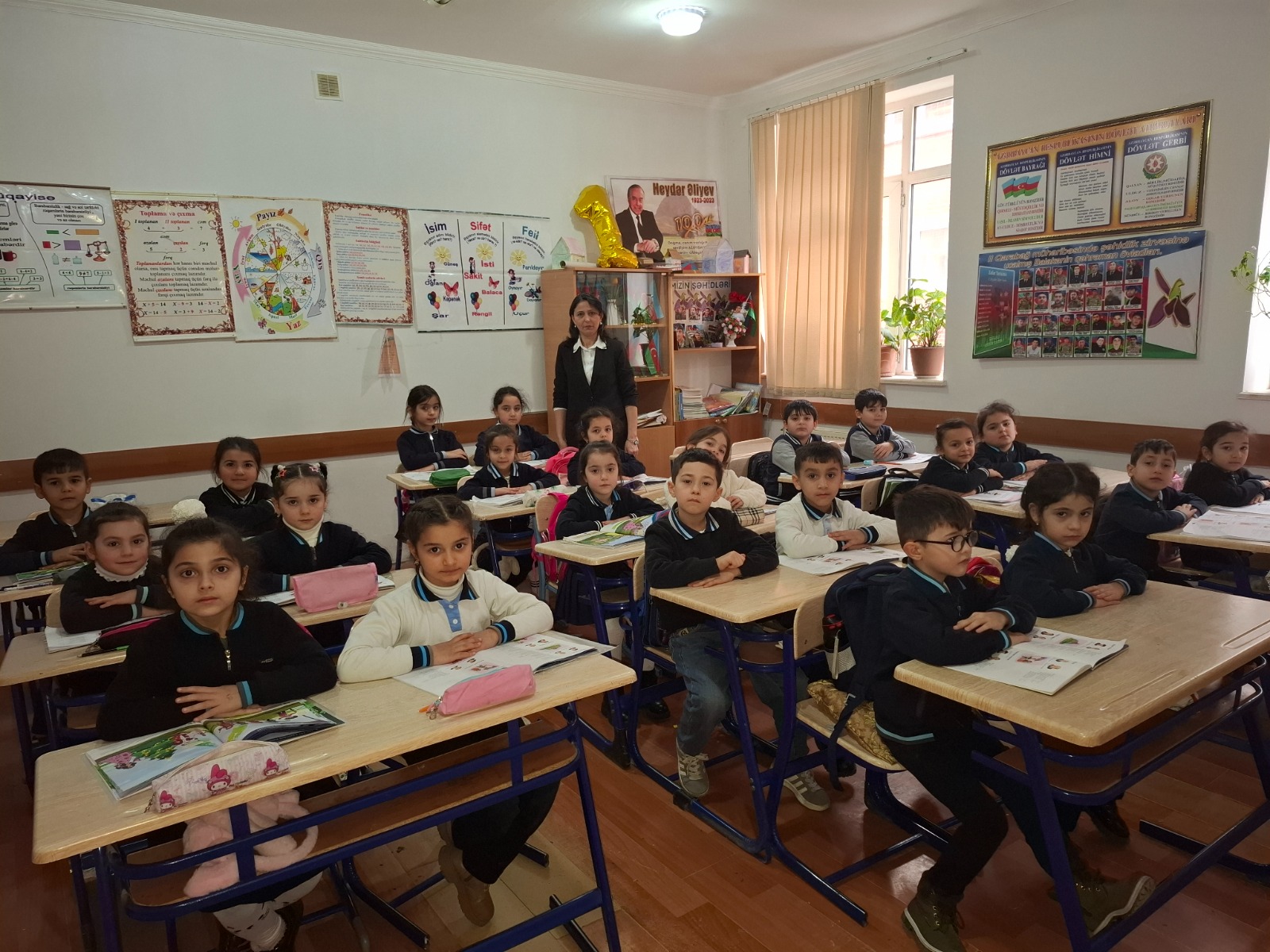 Keçmiş və müasirlik bir arada - Hənifə kənd məktəbində bir gün